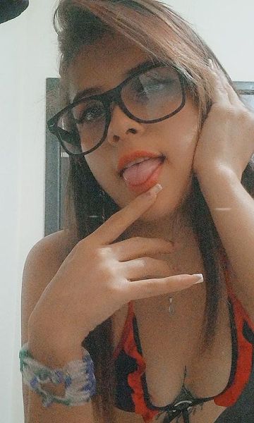 Hola, soy Natasha , una escort muy implicada que te asegura que no te decepcionaré. Hoy estoy de promoción, verás que respondo sin prisas así que aprovecharemos al máximo cada minuto de nuestra reunión.
Te ofrezco oral, vaginal natural